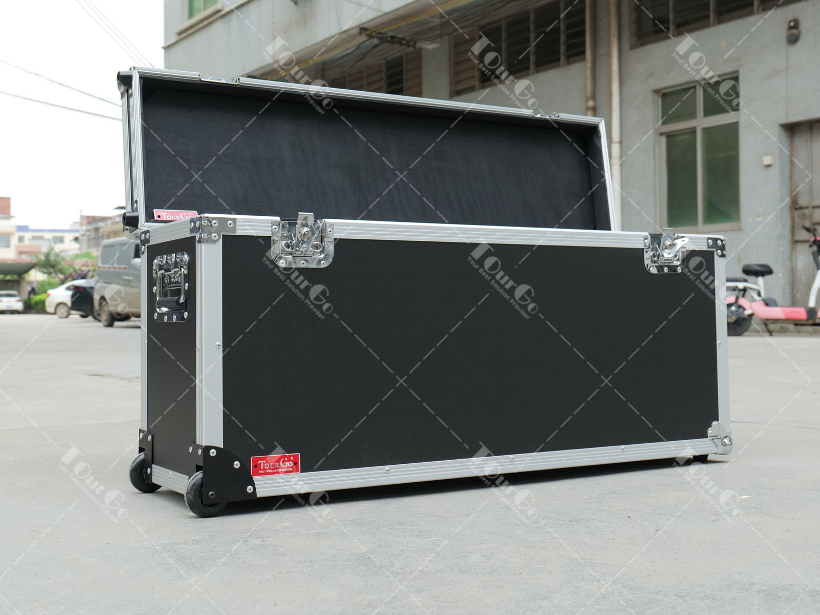 https://www.tourgosolution.com/speaker-cabinet/cable-road-flight-case-trunk.html