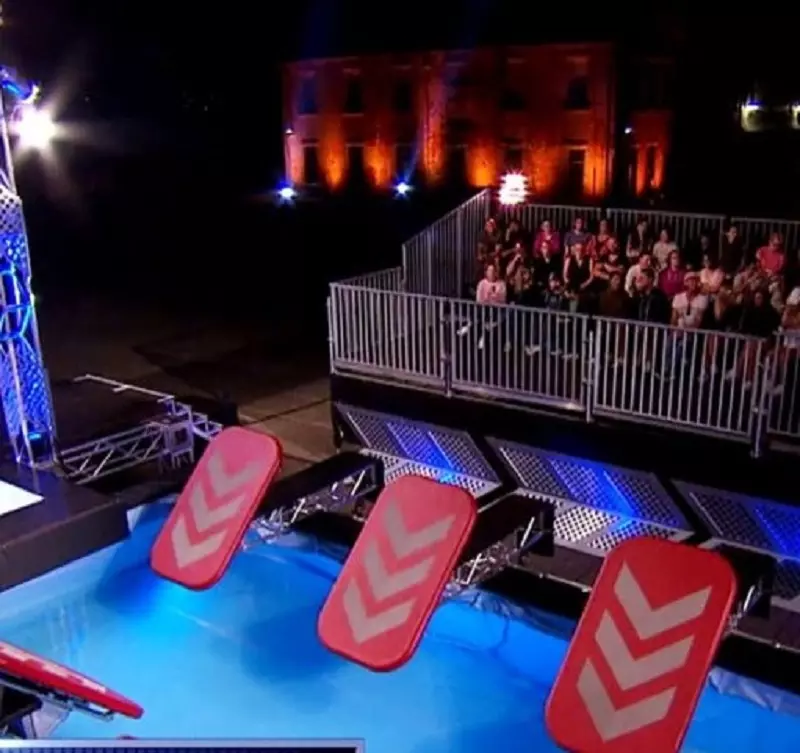 American Ninja Warrior Obstacle Quintuple Floating Steps