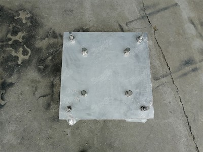 base-plate (10)