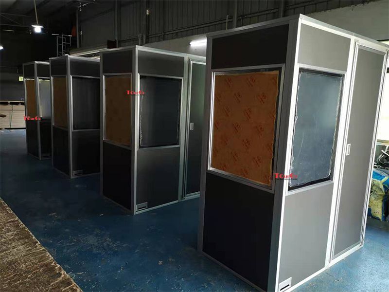 Customize one person interpreter booth: W900xD1500xH2000mm with 3 doors