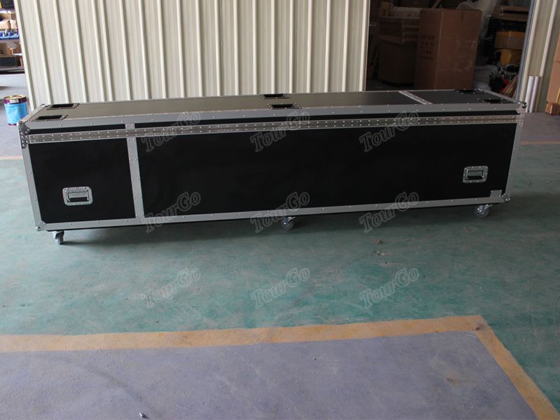 Custom Flight Case For 20pcs Upright & 10pcs Crossbar