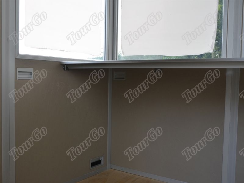 https://www.tourgosolution.com/full-size-interpreter-booths-interpreter-booths
