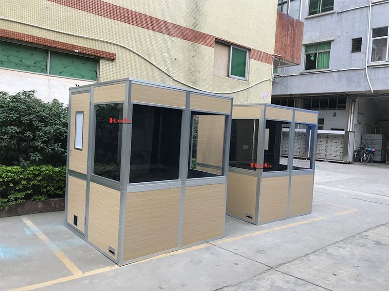 interpreter booth-1