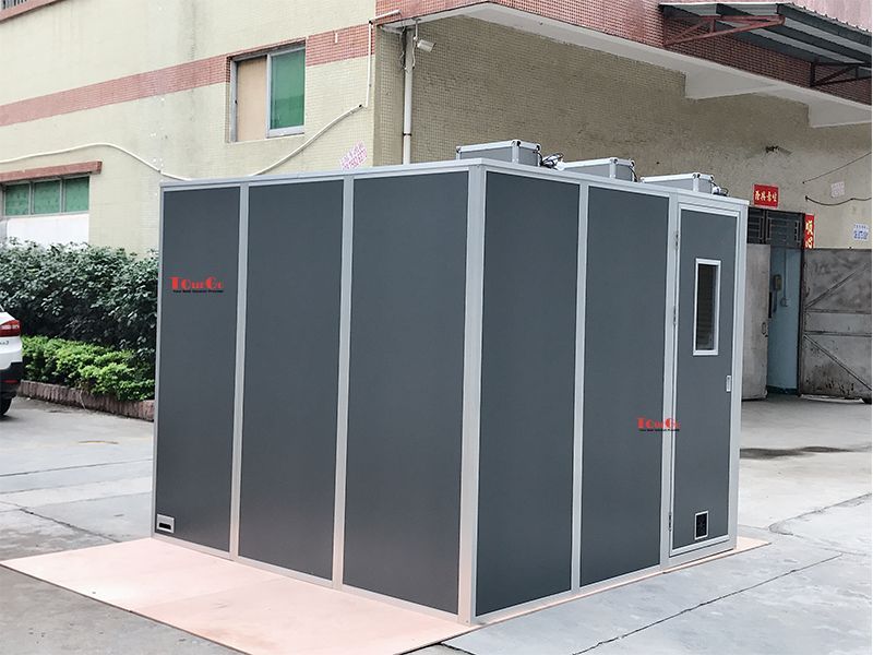 interpreter booth-1