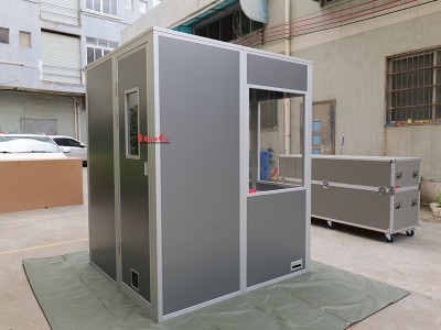 interpreter booth-2