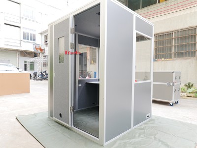 What Parts Of TourGo Interpreter Booth Are Made Up Of?