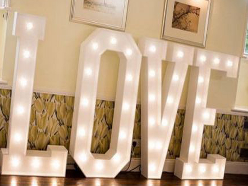 120cm(4ft）ICE White LED light Up “LOVE” Letter - TourGo Event Solution ...