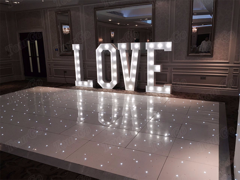 White Starlit Dance Floor – 26*26 ft