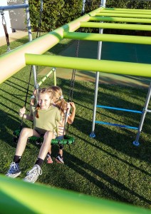 SMALL NEST SWING 5