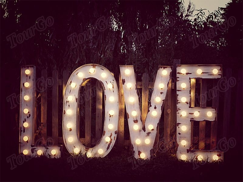 light-LOVE-letters