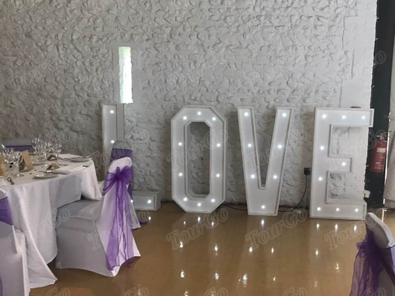 TourGo 5ft Wedding love Sign Metal Led Love Light Up Letters For Sale