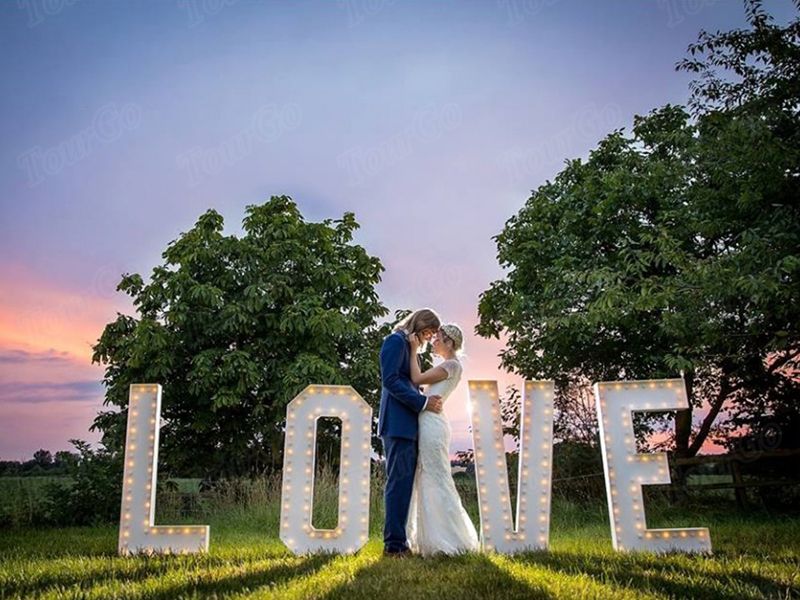 TourGo free standing outdoor wedding events decorative 5ft metal giant light up love letters