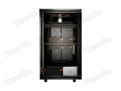 mirror booth