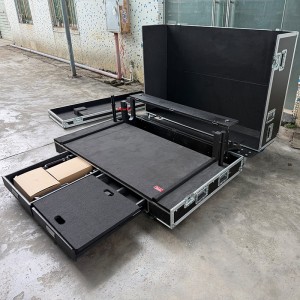TourGo Custom Road Case for a Avid S6L-32D Console With Doghouse
