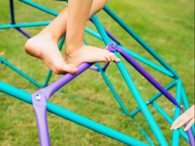 Kids Metal Climbing Dome
