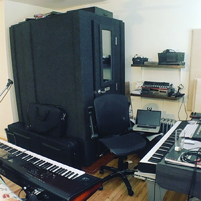 https://www.tourgosolution.com/?p=95133 Portable Office Meeting Soundproof Booth Office Phone Booth Portable Vocal Booth Recording Studio