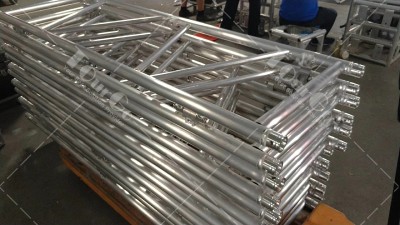 Folding Truss