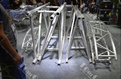 Roof Truss Folding