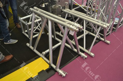Roof Truss Folding