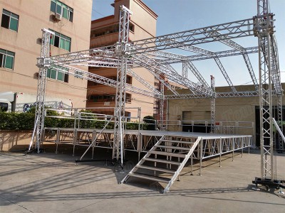 peaked-roof-truss  (61)