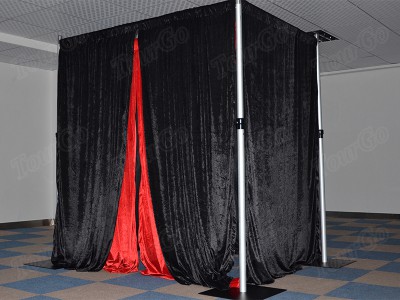 pipe-and-drape-photo-booth