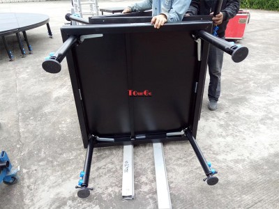 portable aluminum stage