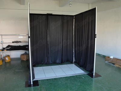 Tourgo flexible finished wood plastic dance flooring interactive vinyl pvc dance floor for home