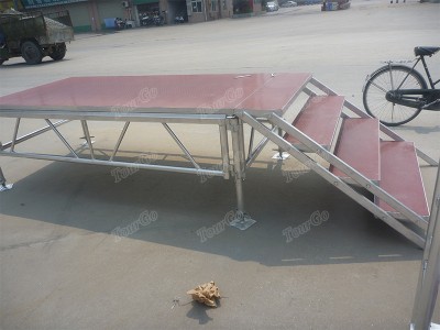 red stage platform (1)