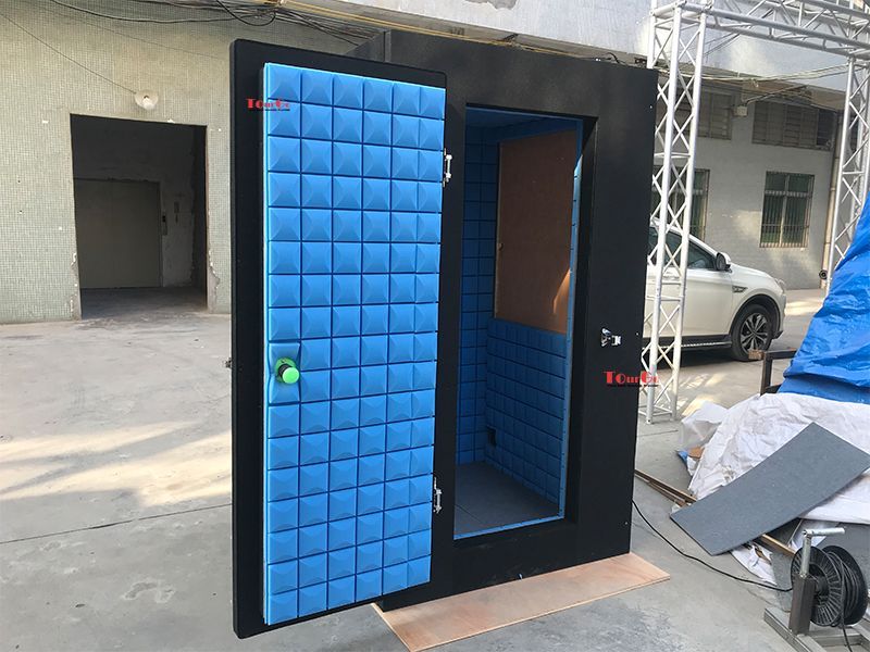 soundproof booth-2