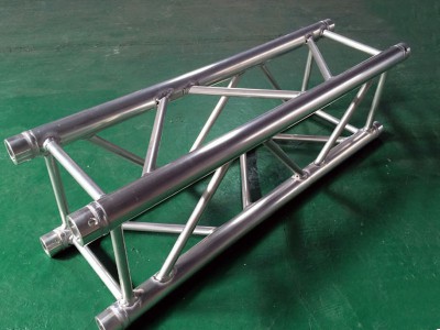 TourGo Spigot Truss– 400*400mm Square Truss