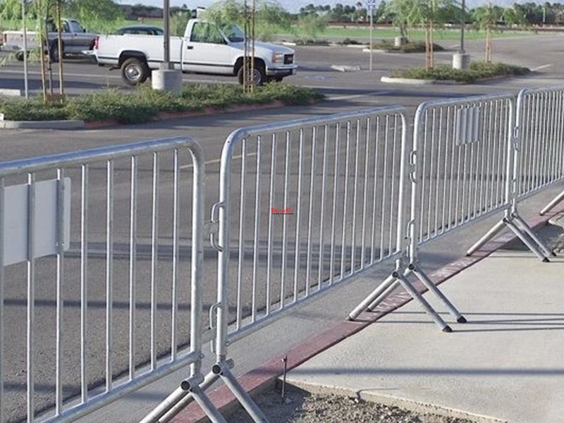 stage barrier-5