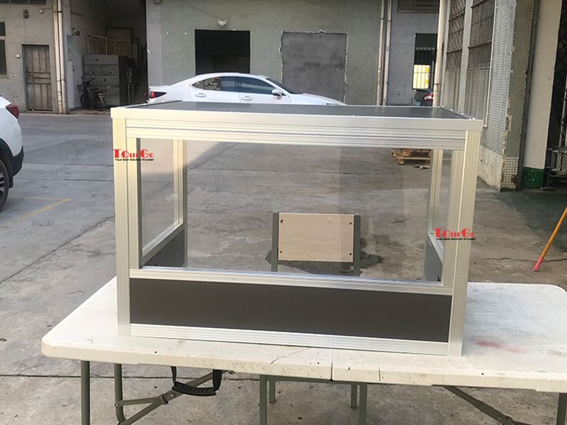 table top interpreter booth (7)