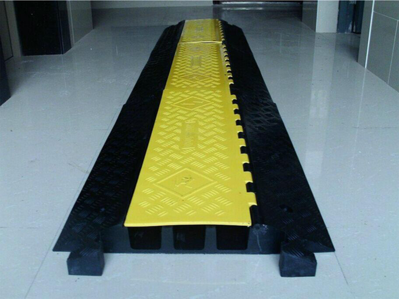 TourGo 3 channel Rubber Cable Ramp Protector - TourGo Event Solution Co ...