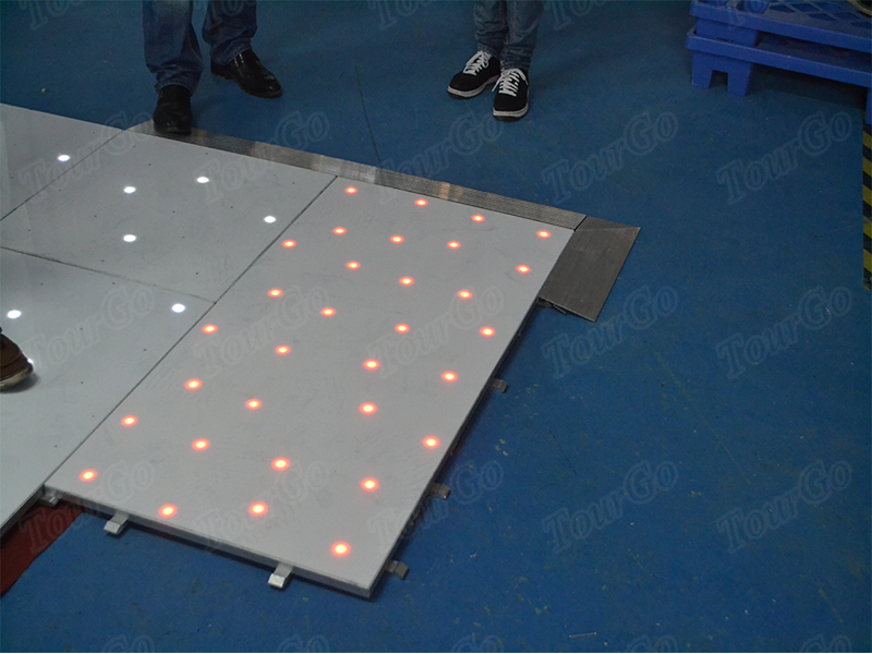 https://www.tourgosolution.com/starlight-led-dance-floor