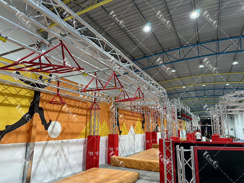 What does a complete UIPM obstacle course include? Tourgo explains.