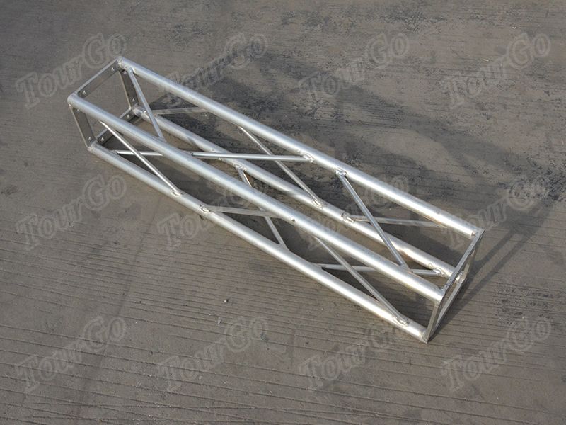 Bolt-Truss-220x220mm