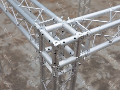 TourGo High Quality 100x100mm Aluminum Truss Box Corner / Heavy Duty Stage Truss Corner Block / Connection Joint for Exhibition Booth