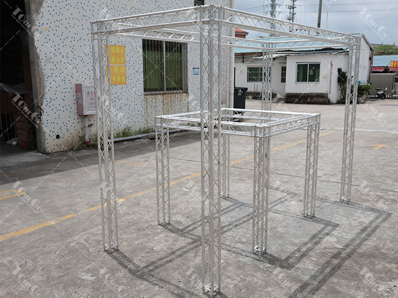 Why TourGo 100x100mm Aluminum Truss is So Popular for Trade Show Displays