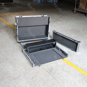 2  Allen & Heath SQ7 mixer flight case