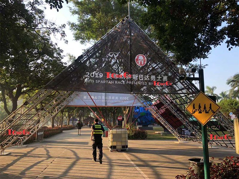 Spartan Race Obstacle – A Frame Cargo Net