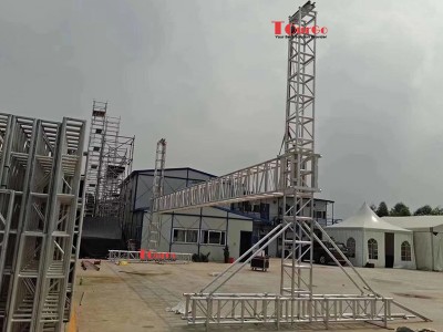 led-screen-truss
