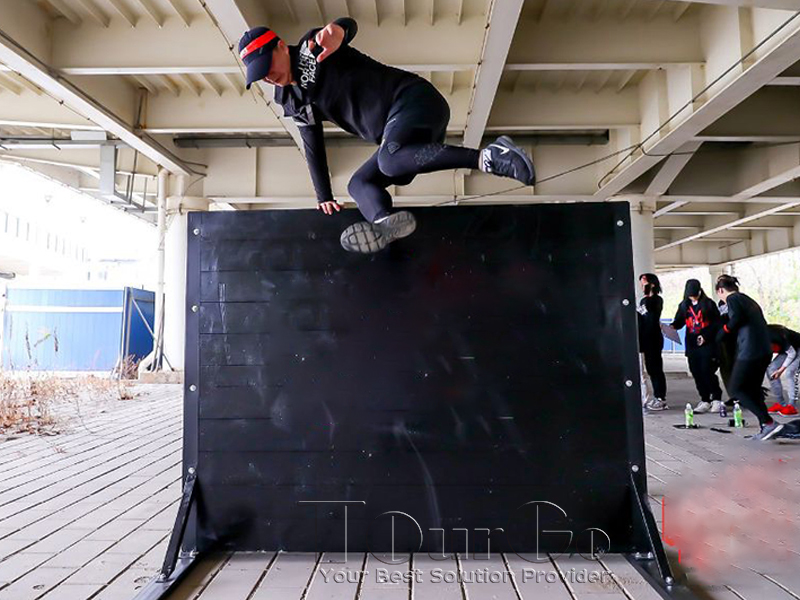 Custom Outdoor Spartan Race Obstacles – Wall Jump