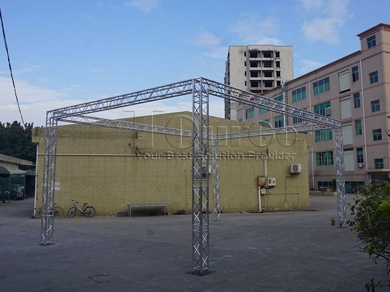 display-truss