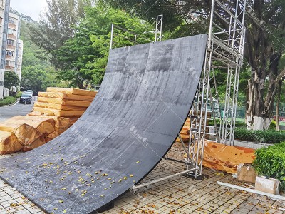 2025 UIPM World Modern Pentathlon OCR Training Obstacles UIPM Obstacles Finish Wall