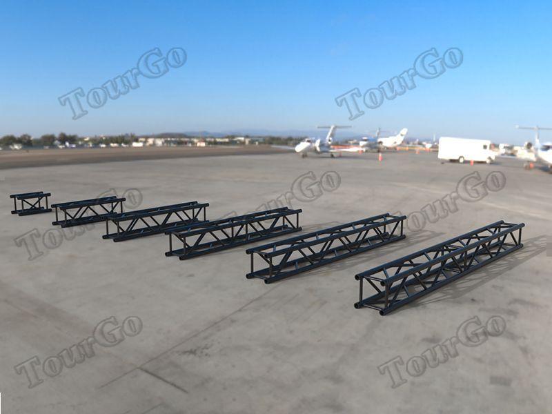 black-truss