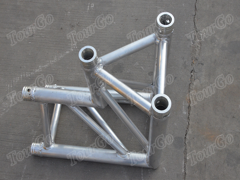 TourGo Triangle Truss Two Way Corner for Finish Line Truss