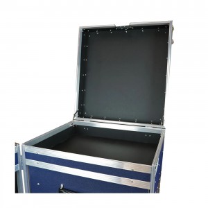 Equestrian Trunk