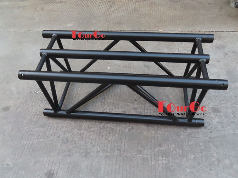 black-truss