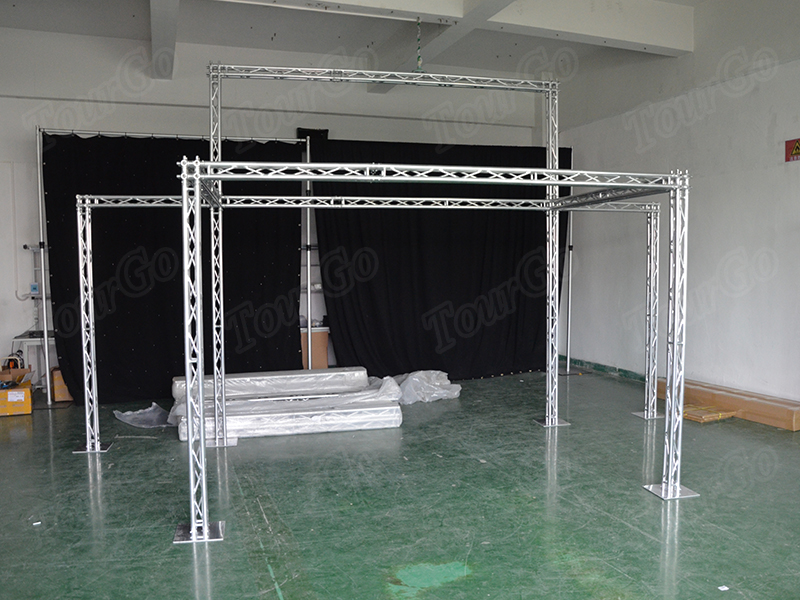 TourGo 100mm Spigot Mini Roof Truss for Exhibition and Trade Show Disply