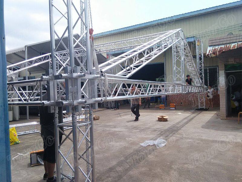 Tourgo Spigot Aluminum Light Steel Roof Truss Design